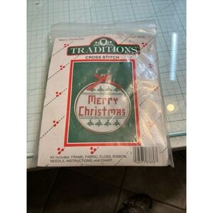 Vgt Traditions Cross Stitch Kit "Merry Christmas" Ornament T8523